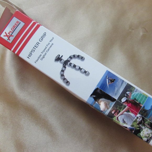 Tripod for Digital Camera - Picture 1 of 13